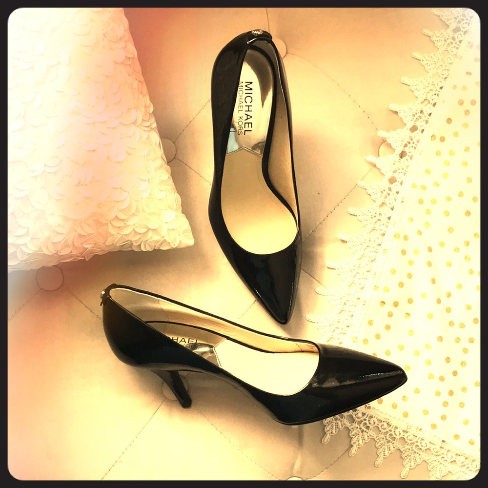 MICHAEL KORS pumps 👠